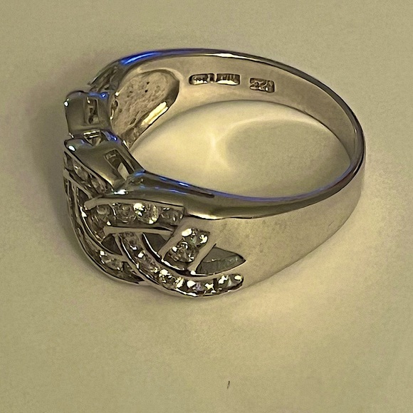 Sterling Silver with Cubic Zirconia Braided Ring - Picture 4 of 6